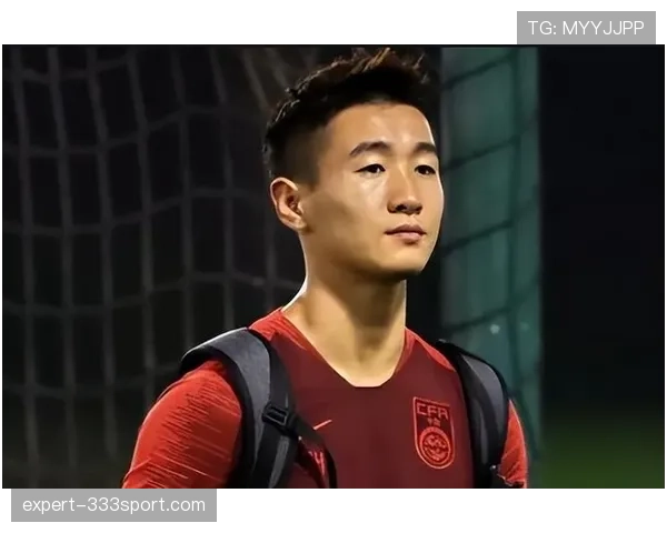 韦世豪这自律程度，真当自己是娱乐圈顶流在养生？